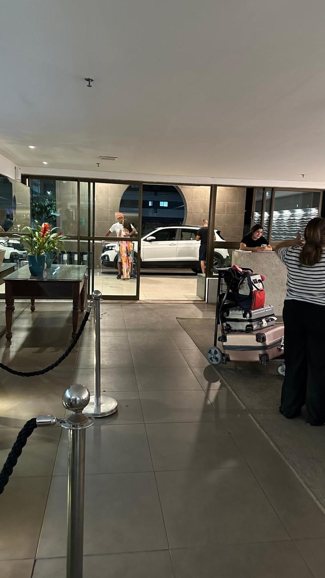 Flat Em Hotel De Luxo Beira Mar Da Grife Ritz Suites Com Vista Ampla Para Todo O Mar Da Cruz Das Almas, Jatiuca E Ponta Verde, Com Toda Estrutura De Um Hotel Lindo E Arrojado, Academia, Piscina E Muito Mais, Venha Viver Essa Experiencia Incrivel! Maceió Εξωτερικό φωτογραφία